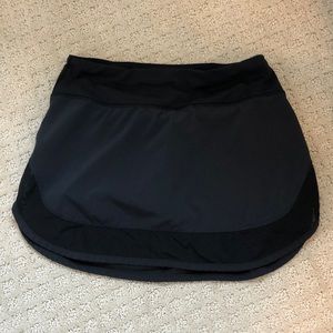 Lululemon black tennis skirt